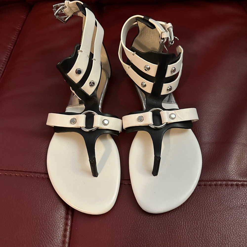 Stylish Black and White Women's Sandals